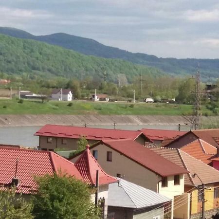 Apartament Cu 2 Camere Călimăneşti Exterior foto